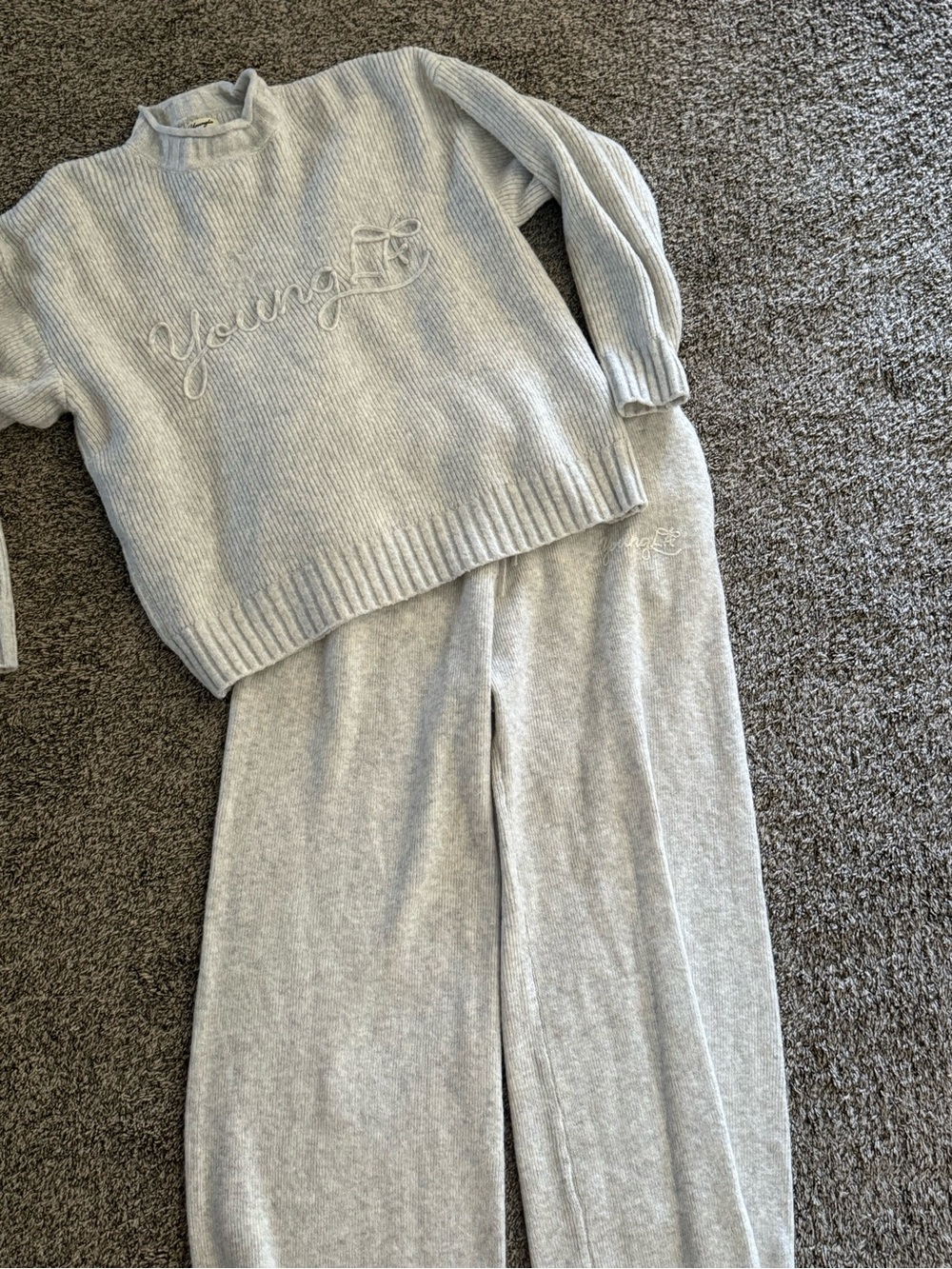YoungLA Light Gray Ribbed Knit Pullover